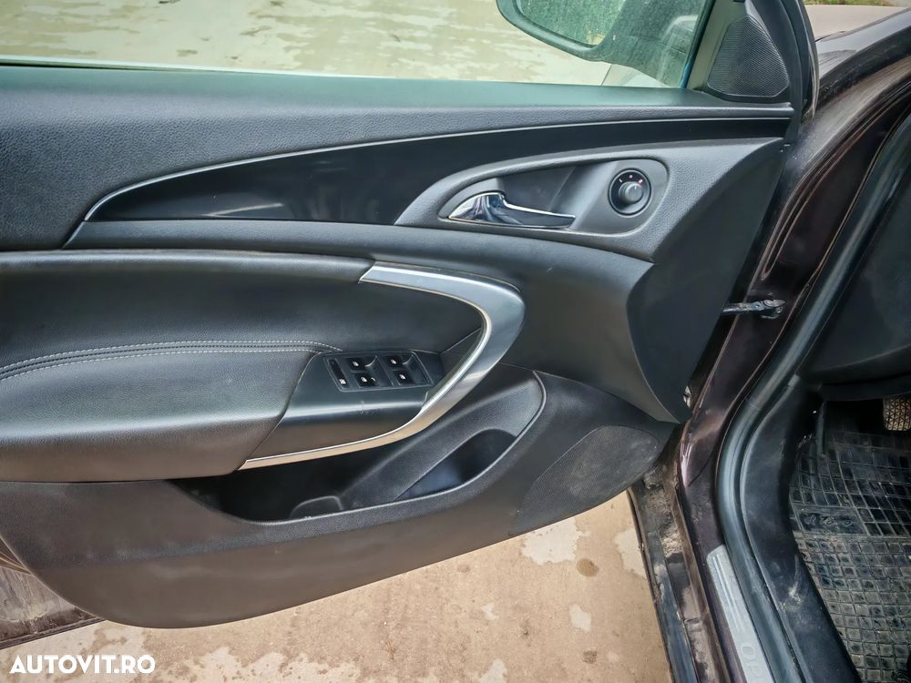 Opel Insignia 2.0 CDTI ECOFlex Start/Stop Edition - 10