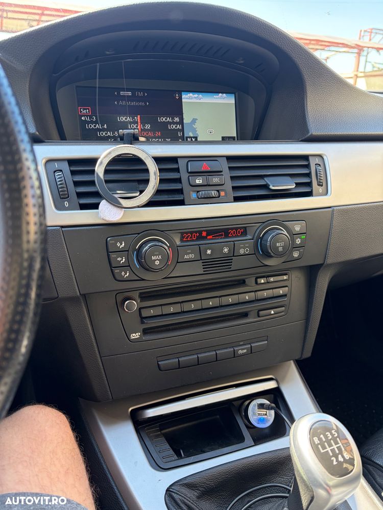 BMW Seria 3 320d - 2