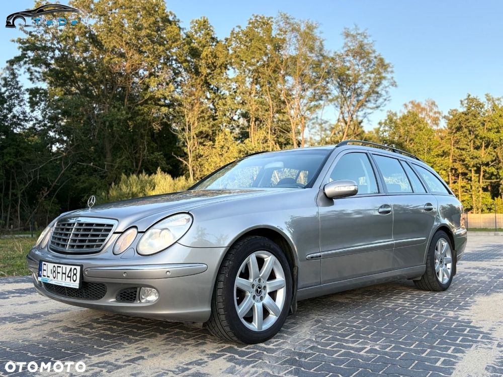 Mercedes-Benz Klasa E 500 4-Matic T Elegance - 15