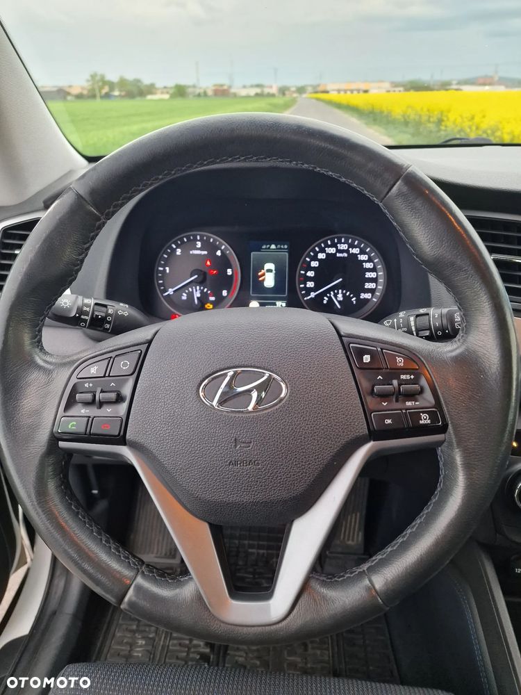 Hyundai Tucson 2.0 CRDI Style 4WD - 12