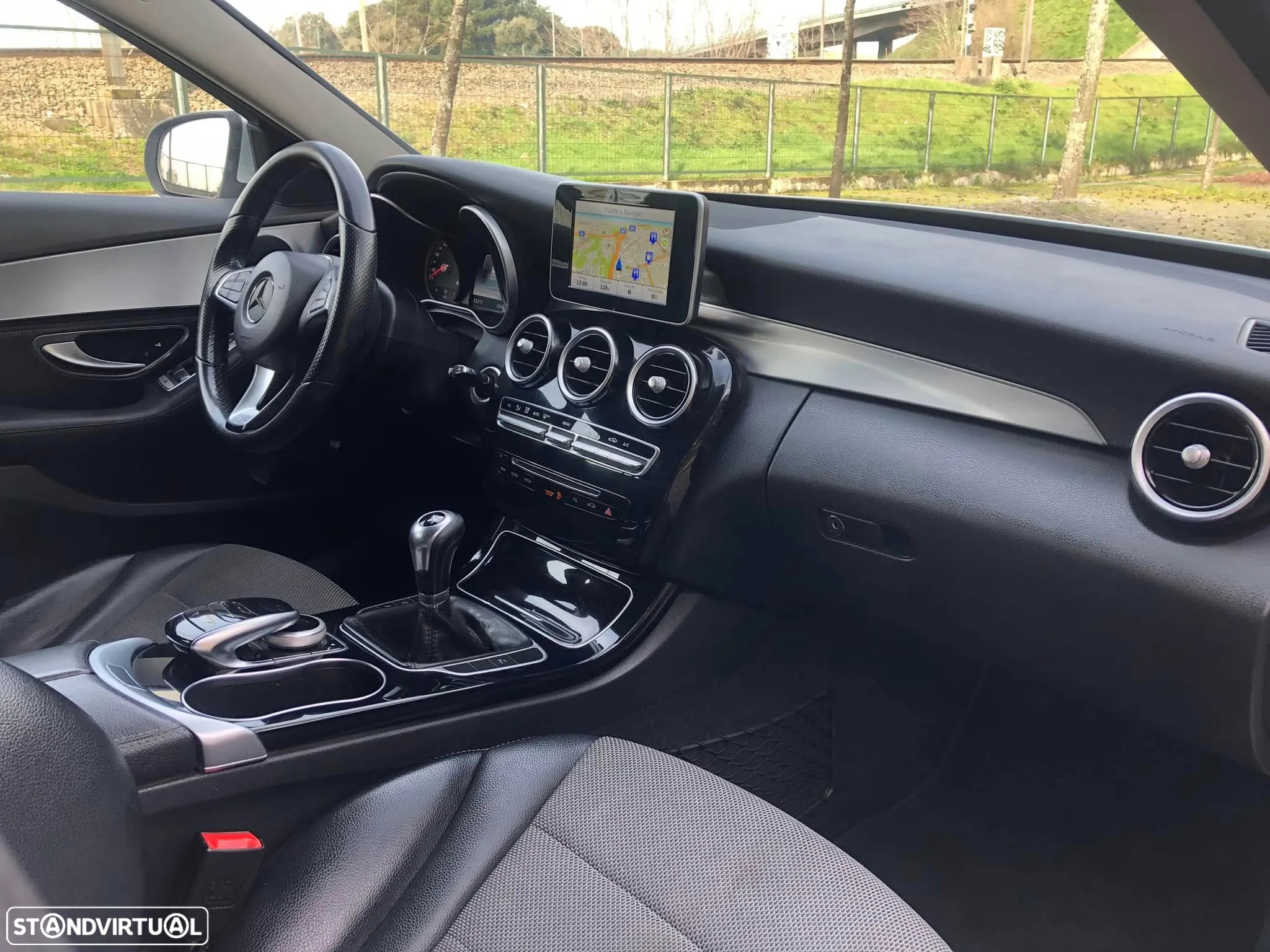 Mercedes-Benz C 180 BlueTEC Avantgarde - 13