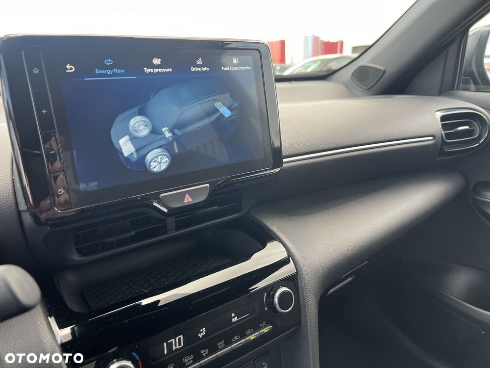 Toyota Yaris Cross Hybrid 1.5 Comfort - 18