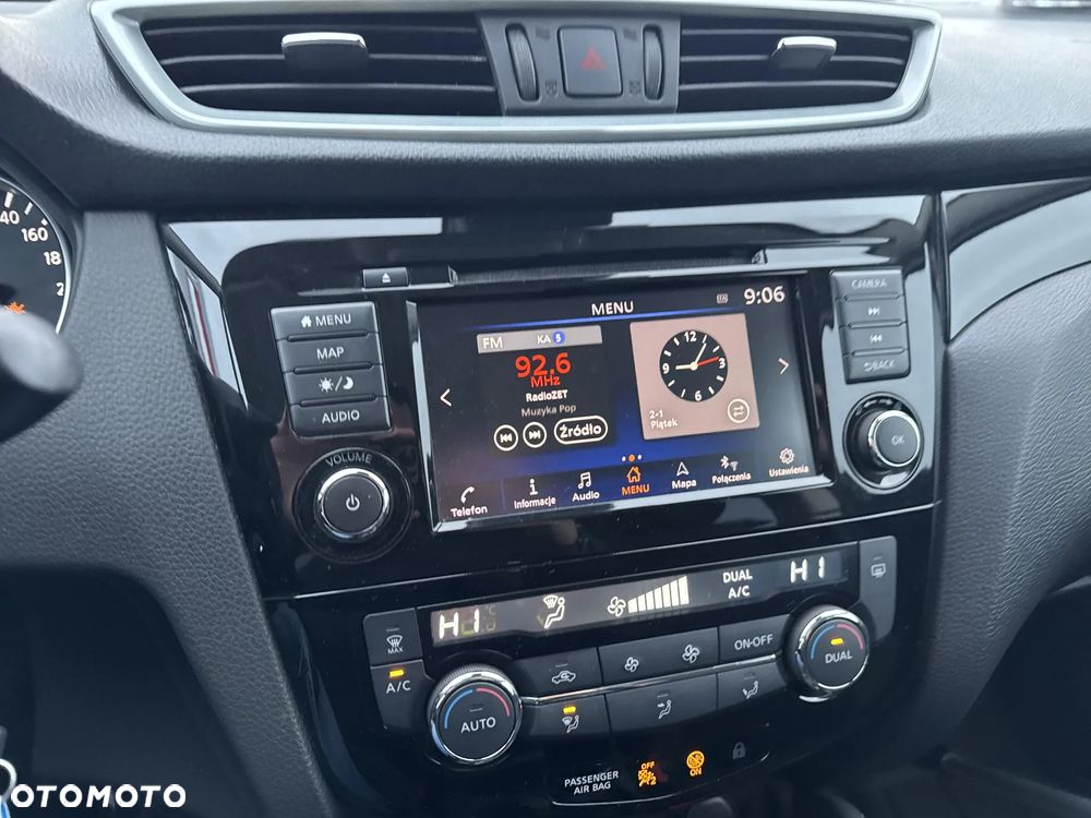 Nissan Qashqai 1.3 DIG-T ACENTA - 16