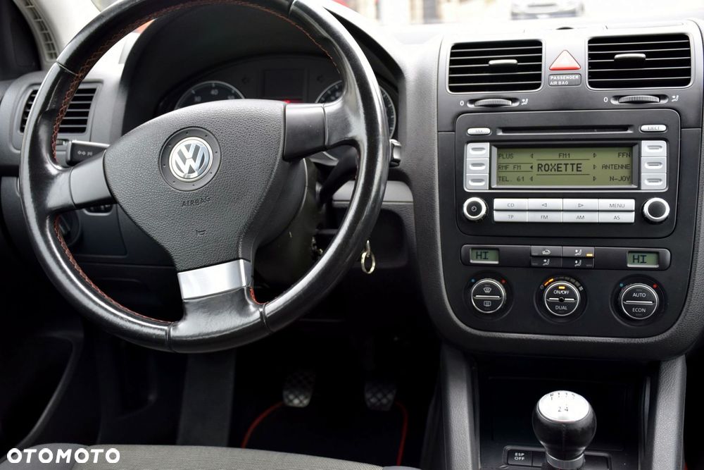 Volkswagen Golf 1.6 Goal - 12