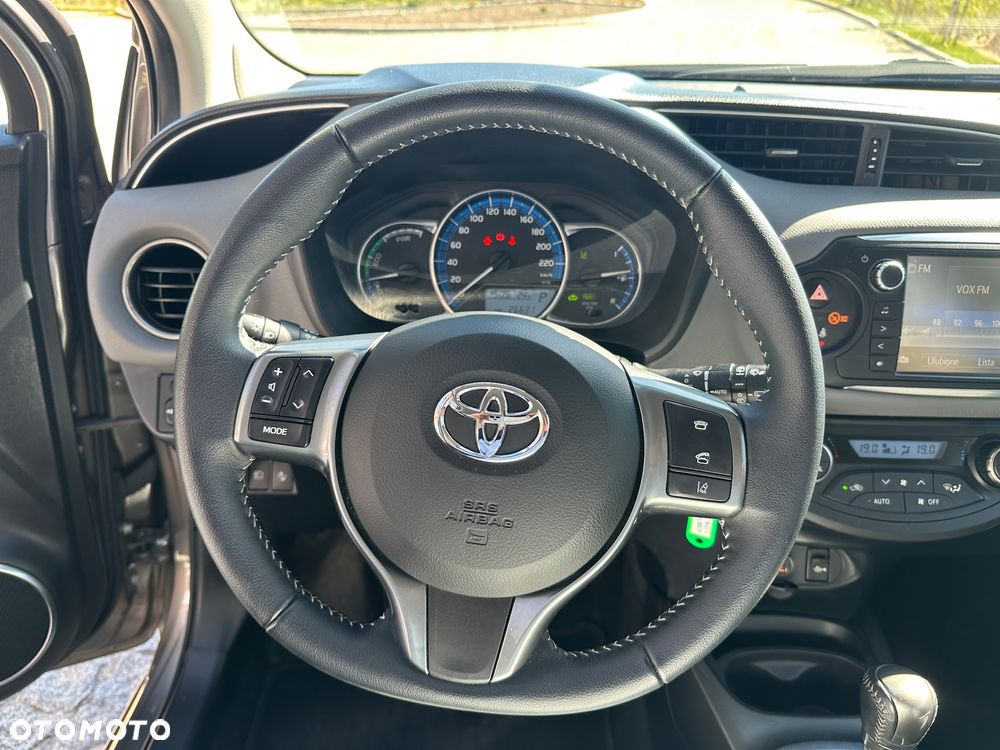 Toyota Yaris - 17