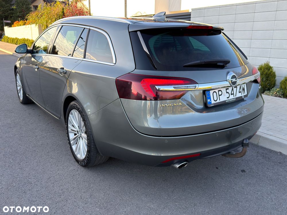 Opel Insignia - 35