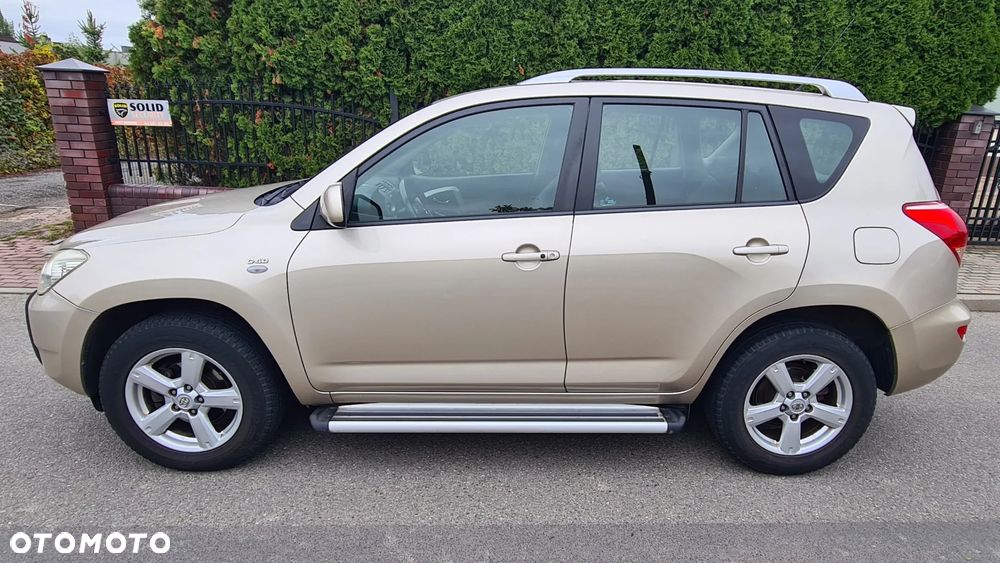 Toyota RAV4 2.2 D-4D Premium - 20