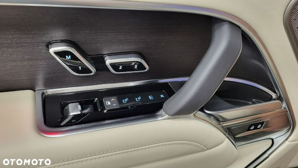 Land Rover Range Rover - 28