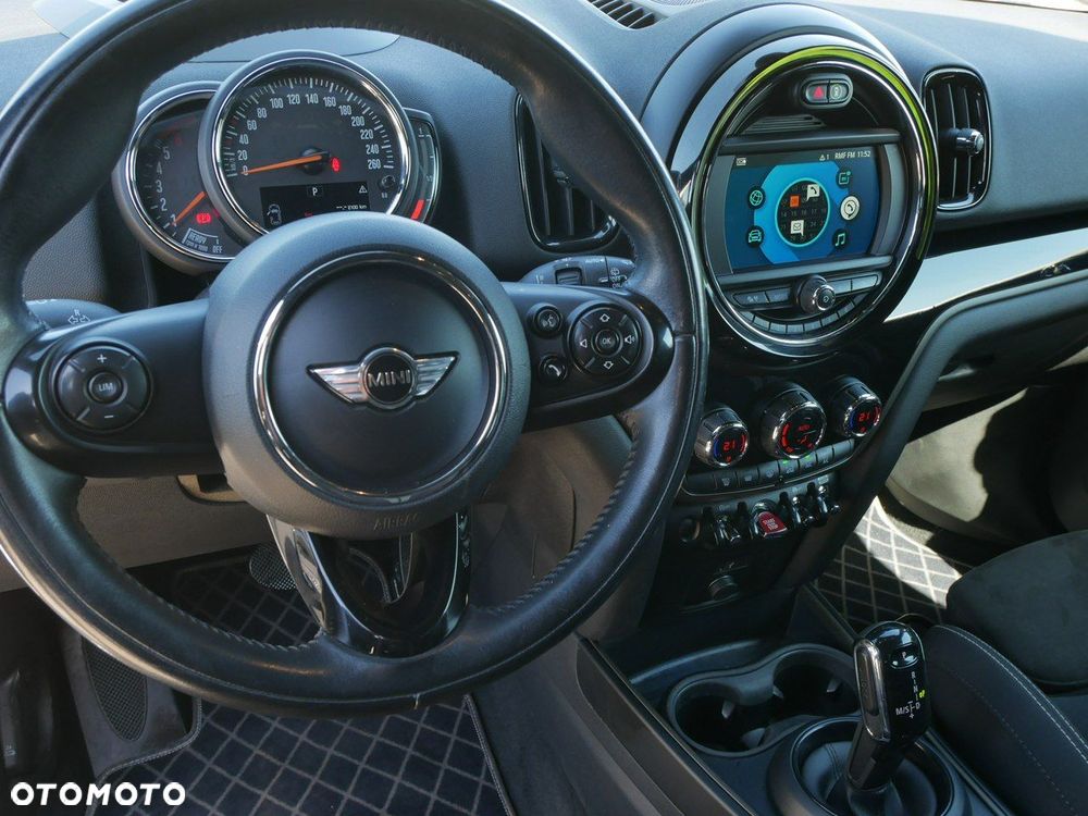 MINI Countryman Cooper D John Cooper Works Trim - 21