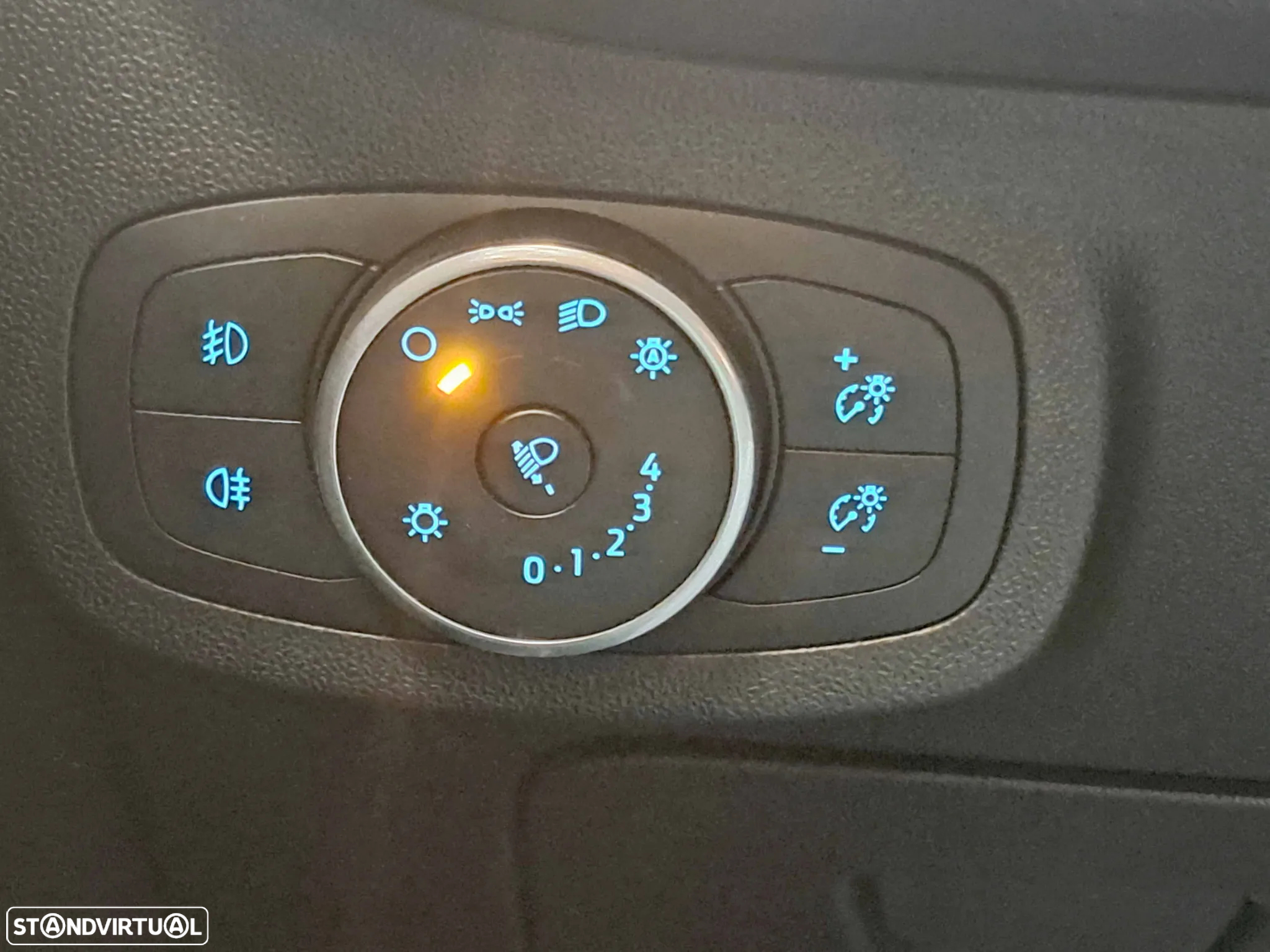 Ford Fiesta - 10