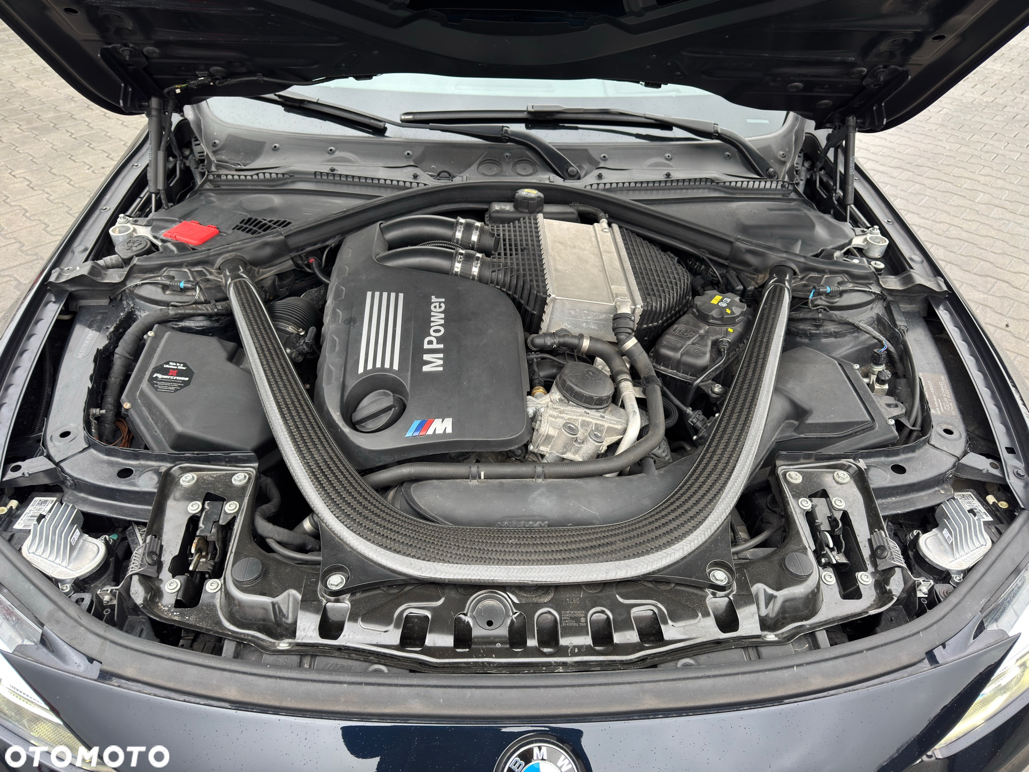 BMW M4 Coupe DKG Competition - 32