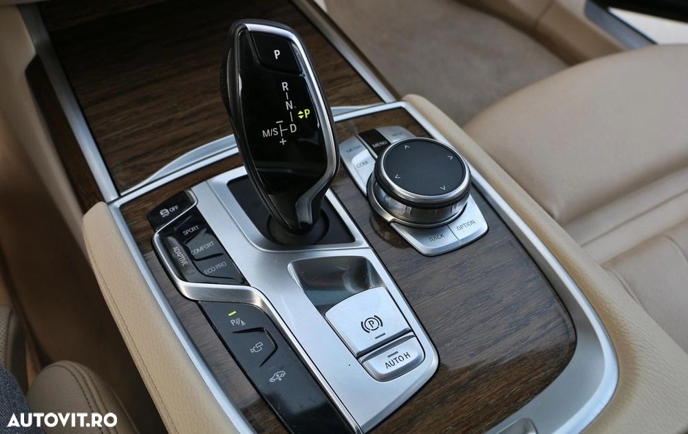 BMW Seria 7 - 20