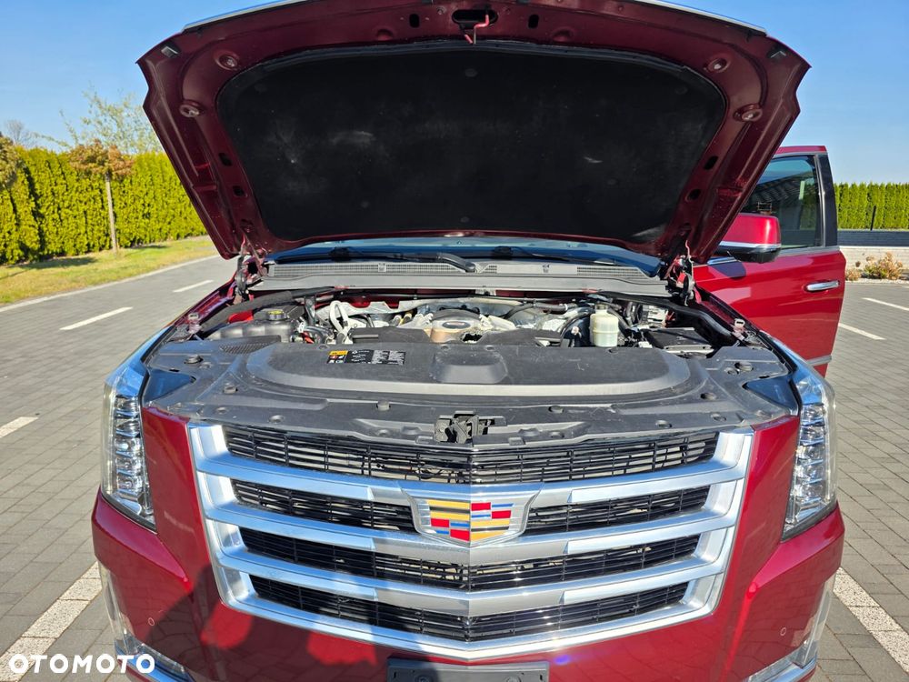 Cadillac Escalade ESV 6.2 V8 AWD AT Premium - 23