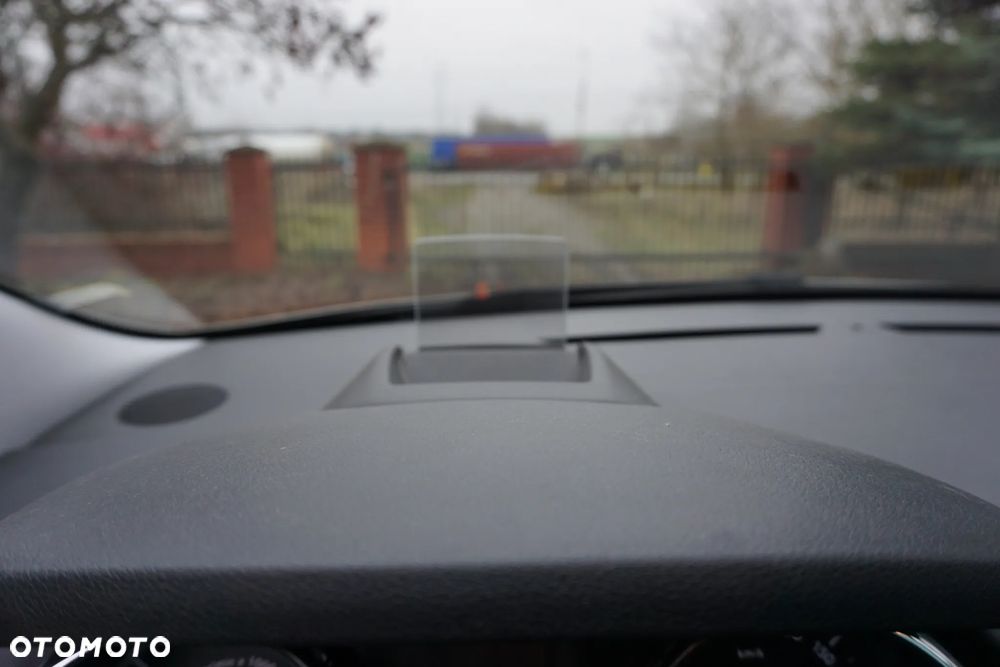 Peugeot 3008 1.6 Premium+ - 25