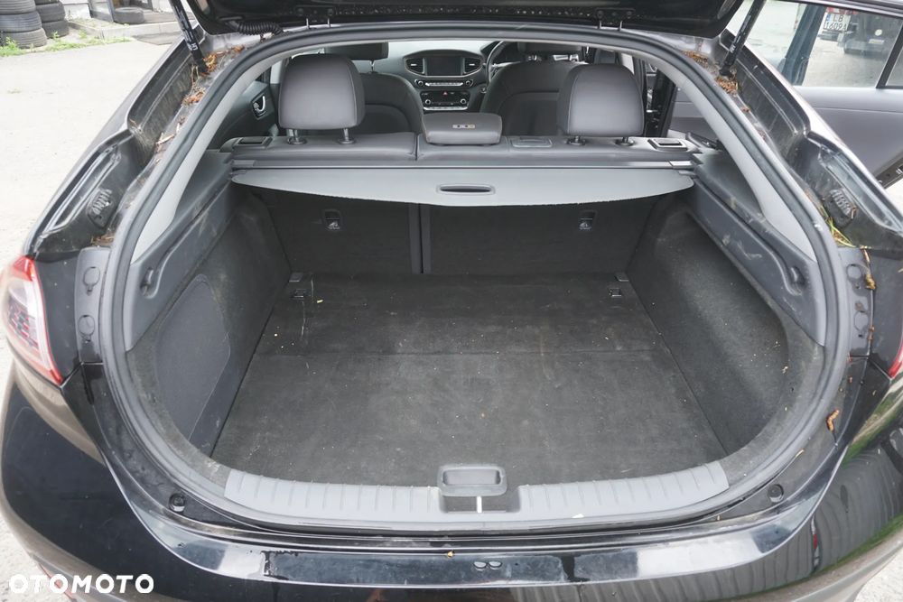 Hyundai IONIQ Electric Platinum - 11