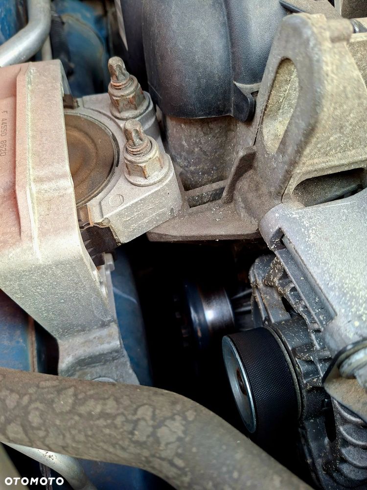 Ford Focus 1.6 16V Style+ - 33