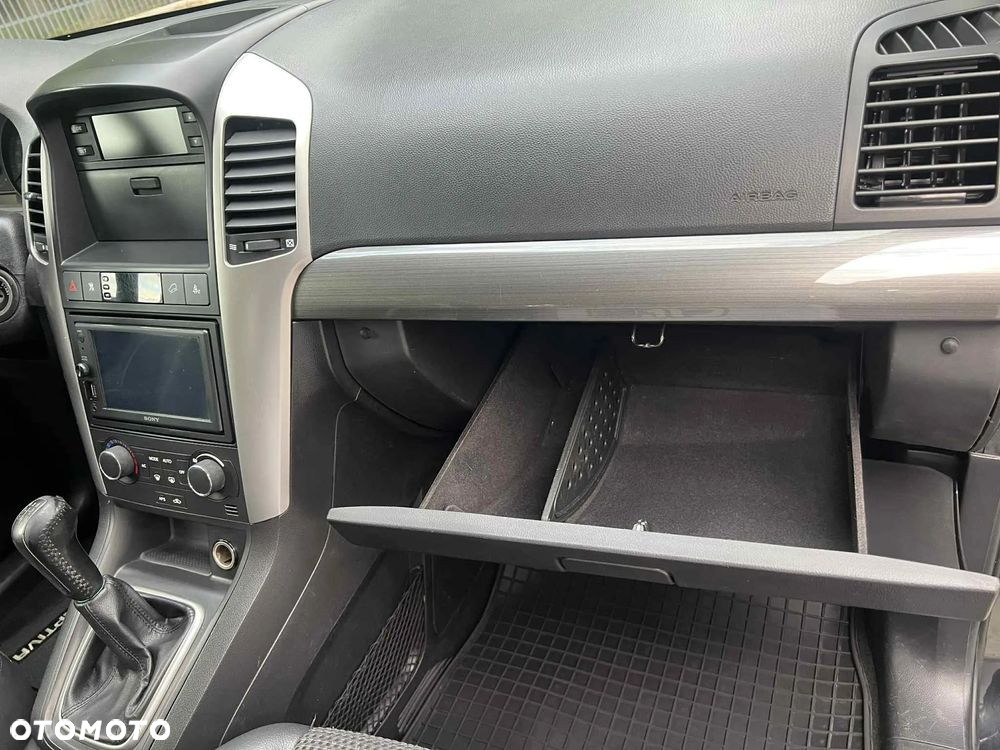 Chevrolet Captiva 2.4 2WD 5 Sitzer LS - 14