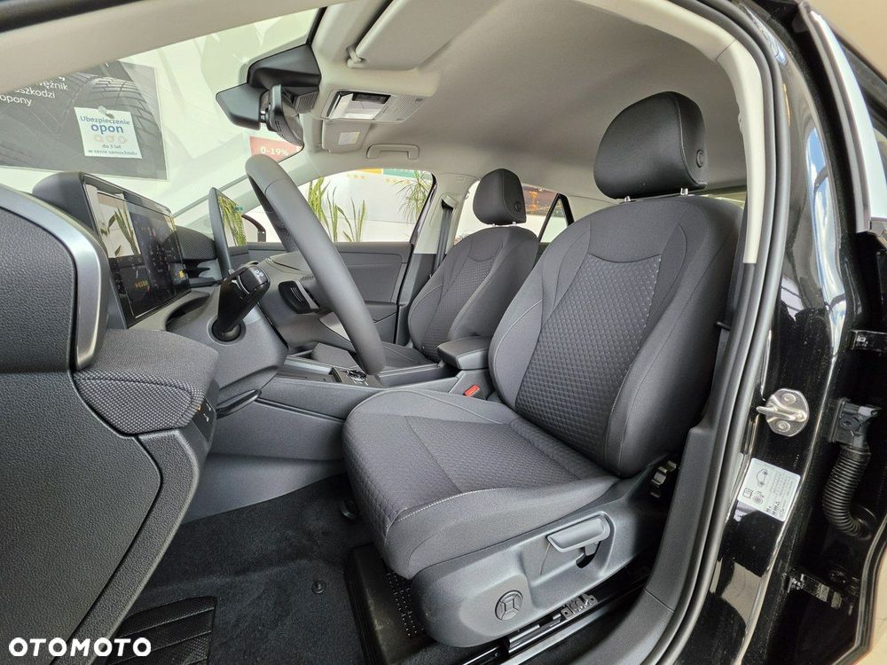 Volkswagen T-Roc - 11