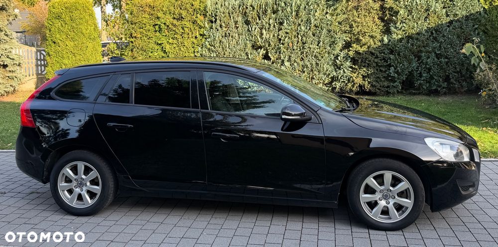 Volvo V60 D4 Business Edition - 19