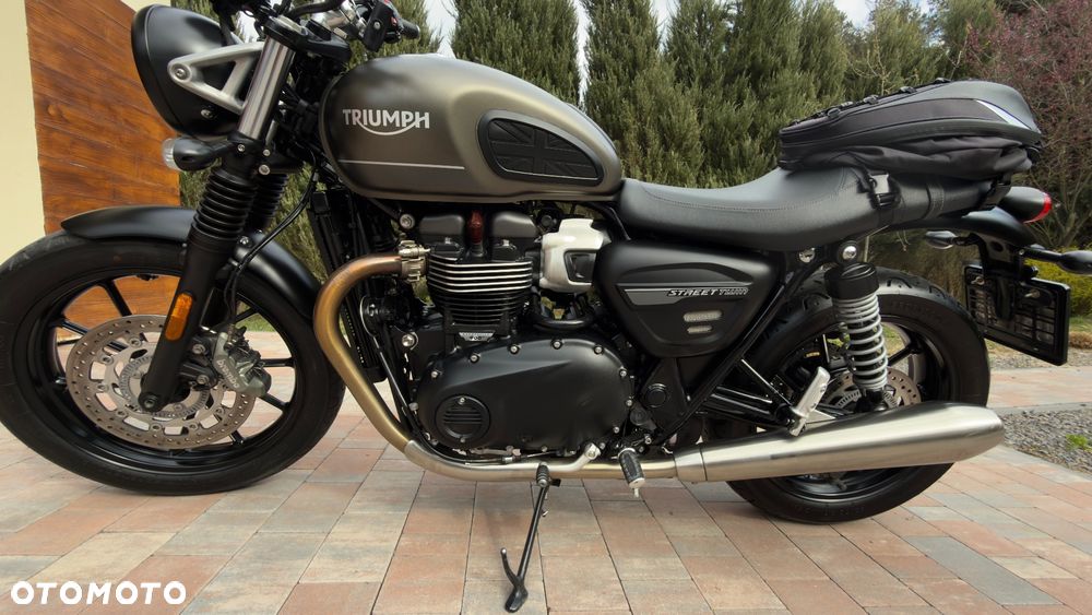 Triumph Street Twin - 11