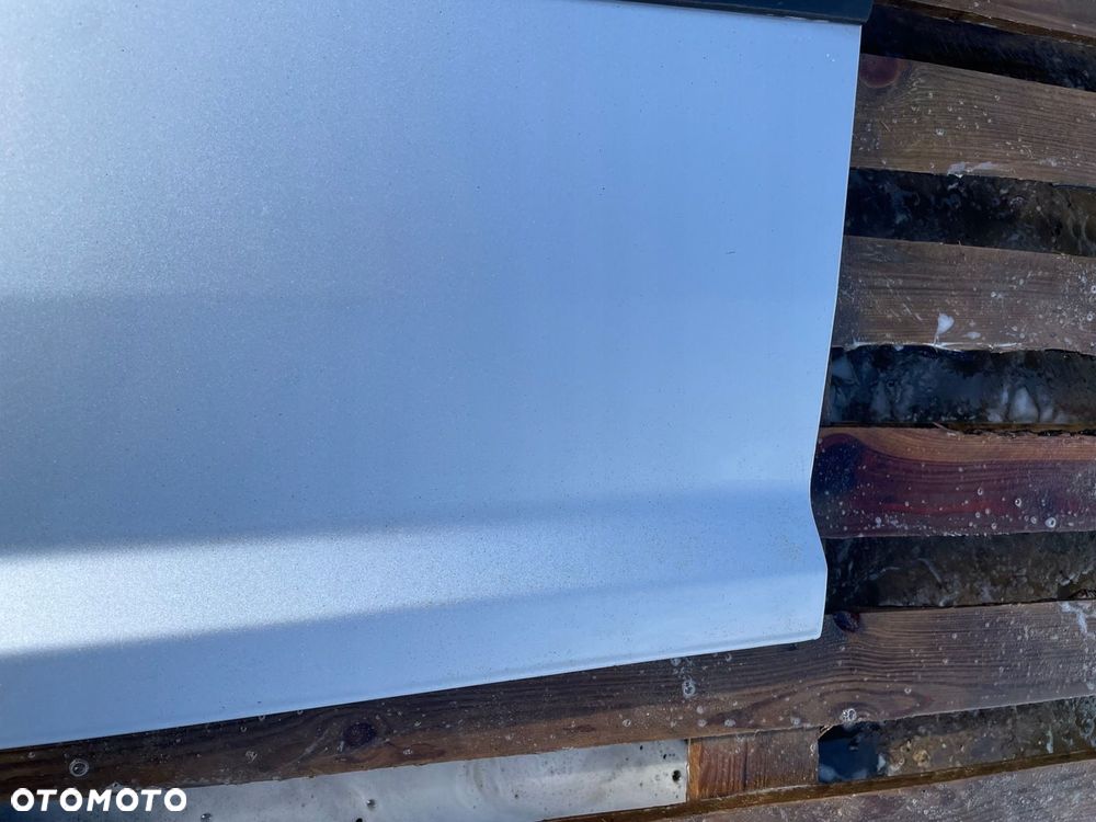 vw touran I drzwi lewe przód przednie kod lakieru - LA7W - 4