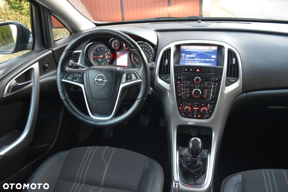 Opel Astra 1.4 Turbo Sports Tourer - 27