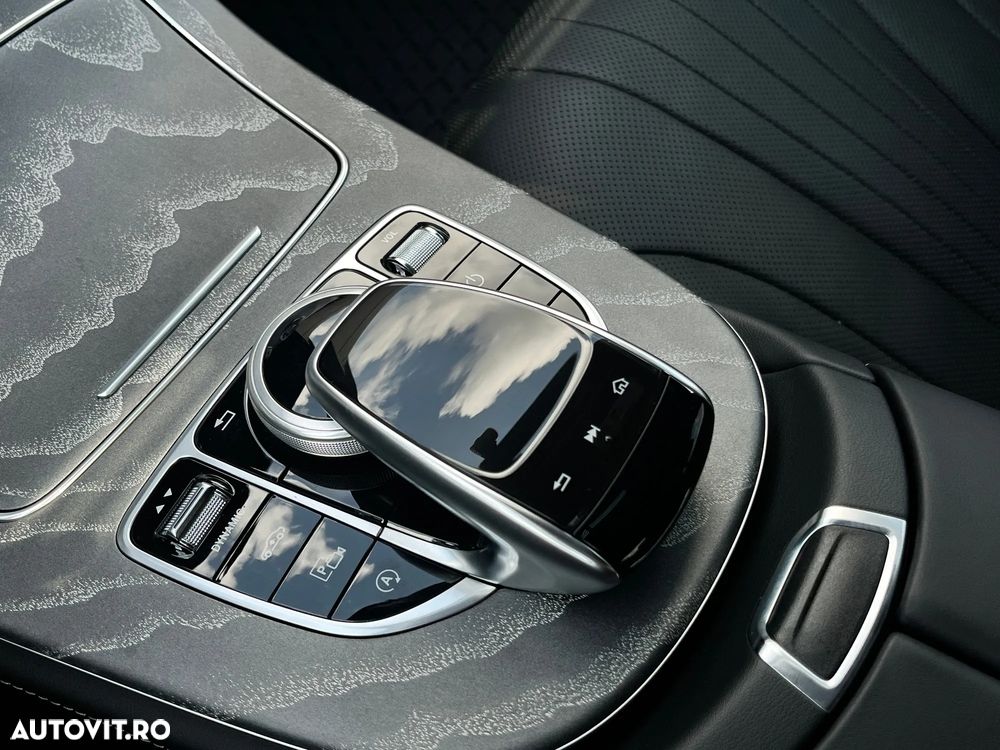 Mercedes-Benz CLS 450 4MATIC 9G-TRONIC - 23