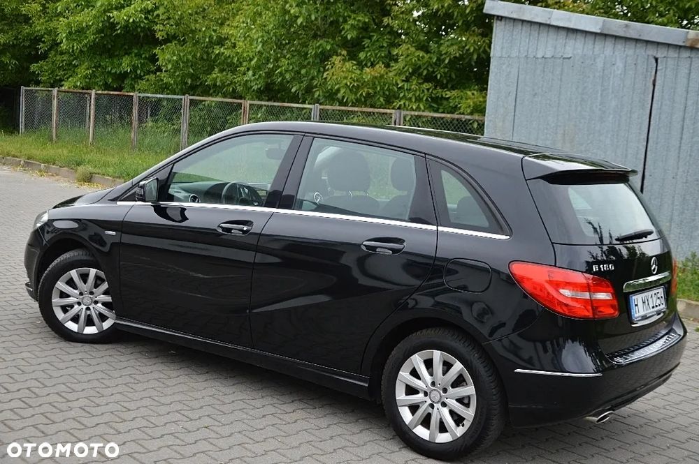 Mercedes-Benz Klasa B 180 BlueEFFICIENCY Edition - 11