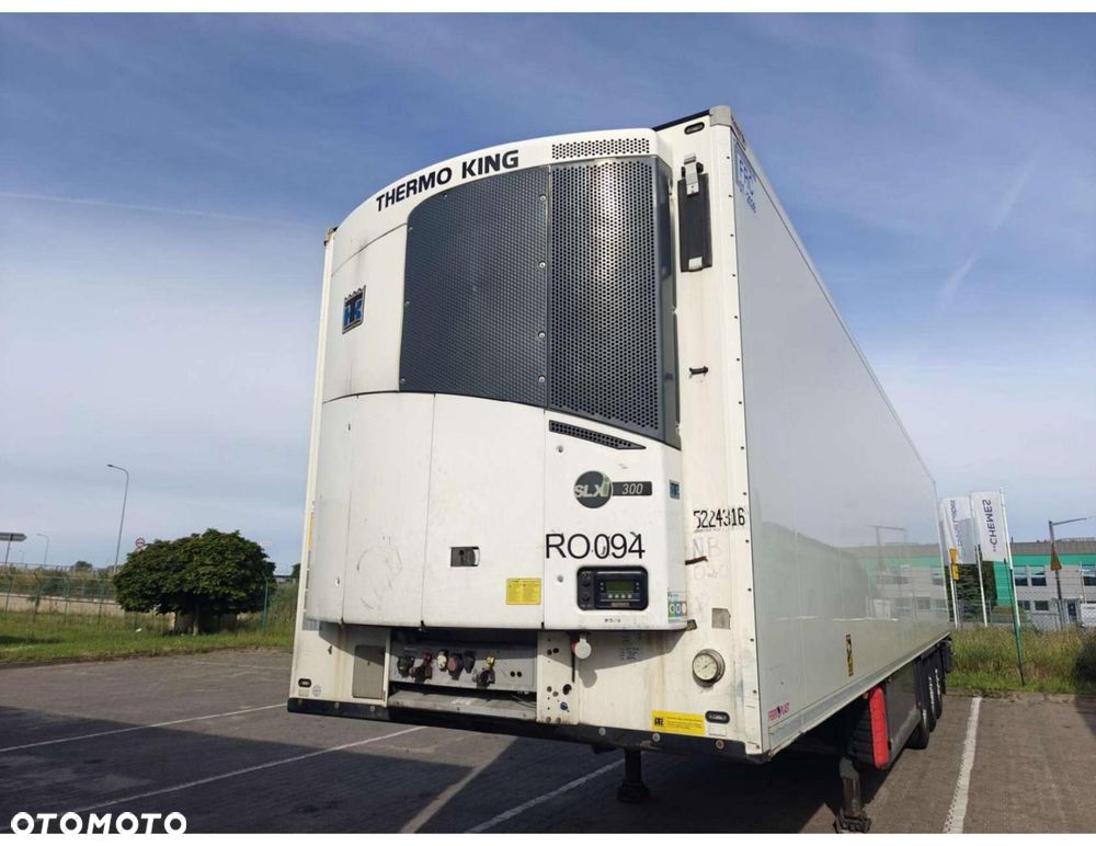 Schmitz Cargobull SKO FP 45 ThermoKing SLXi 300 - 1