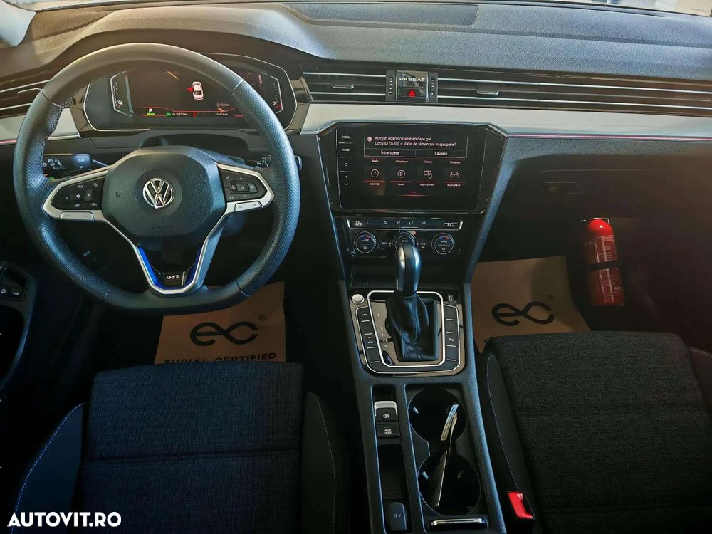 Volkswagen Passat Standard - 16