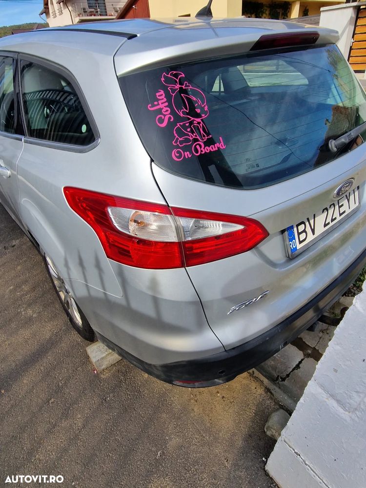 Ford Focus 1.6 TDCi DPF Start-Stopp-System Ambiente - 8