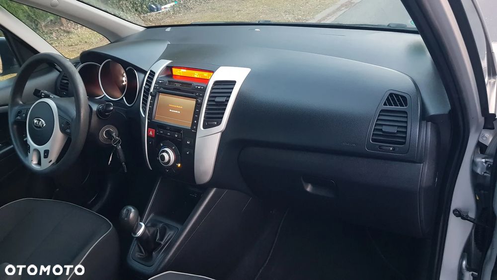 Kia Venga 1.6 CRDi 128 Platinum Edition - 20