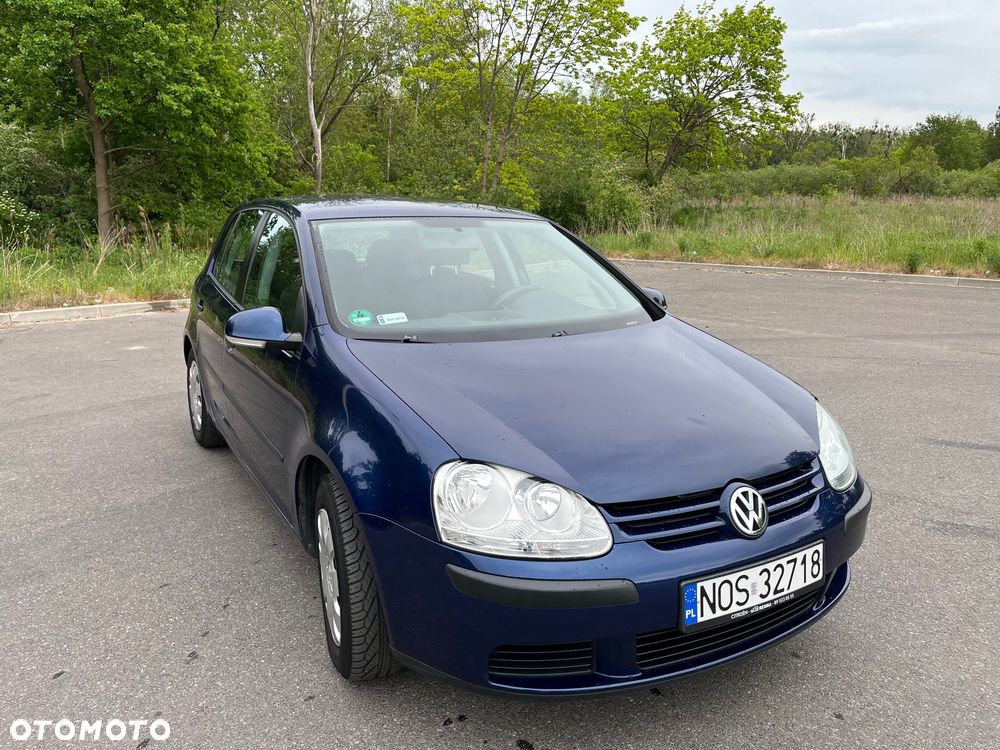 Volkswagen Golf - 1