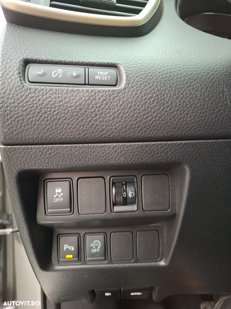 Nissan Qashqai 1.5 DCI VISIA - 18