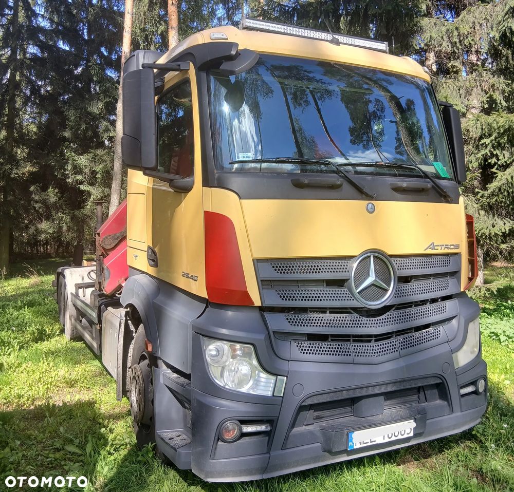 Mercedes-Benz Actros - 5