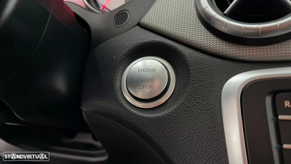 Mercedes-Benz CLA 180 d Shooting Brake Urban - 24