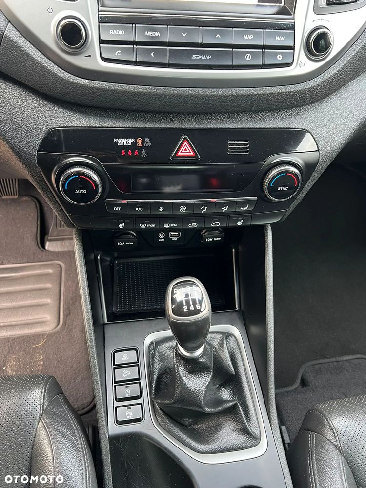 Hyundai Tucson 1.6 GDi 2WD Select - 12