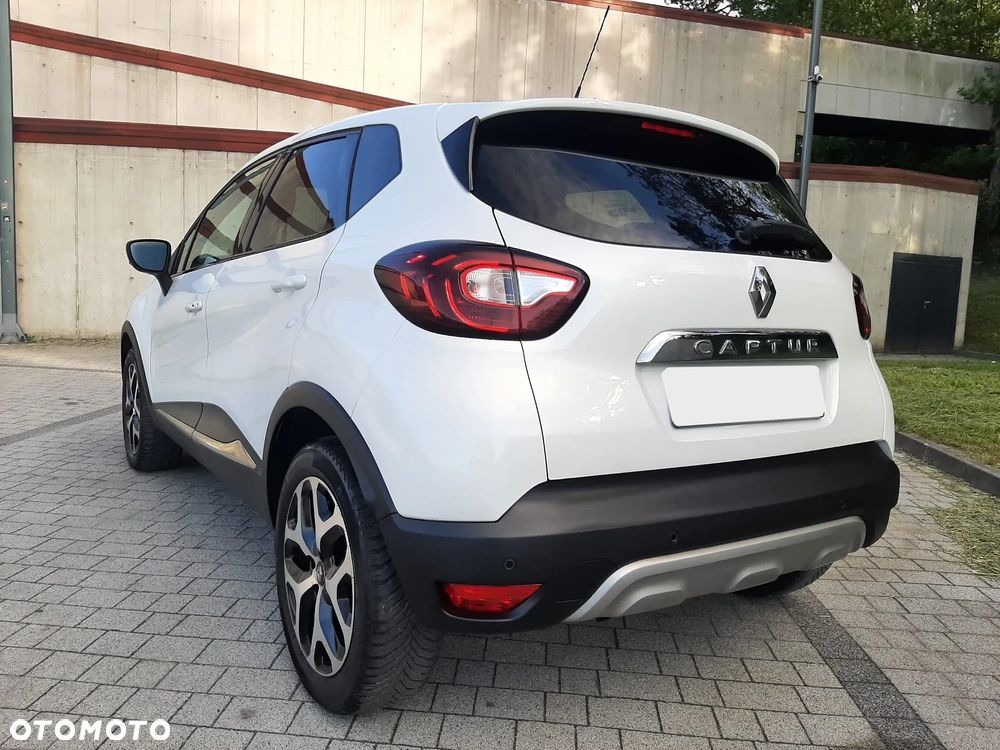 Renault Captur ENERGY TCe 120 Experience - 9