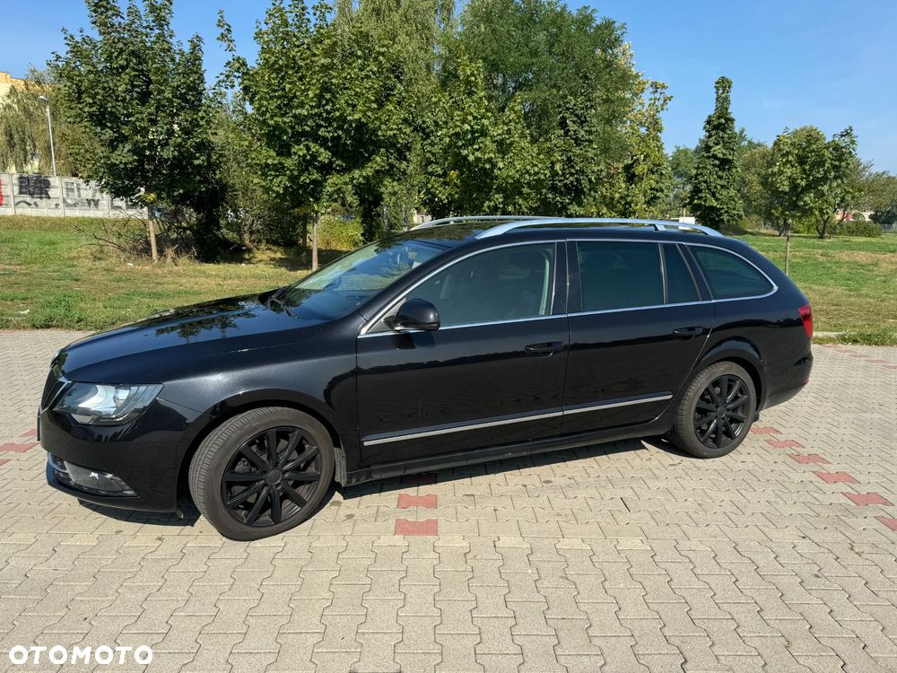 Skoda Superb 2.0 TDI Elegance DSG - 1