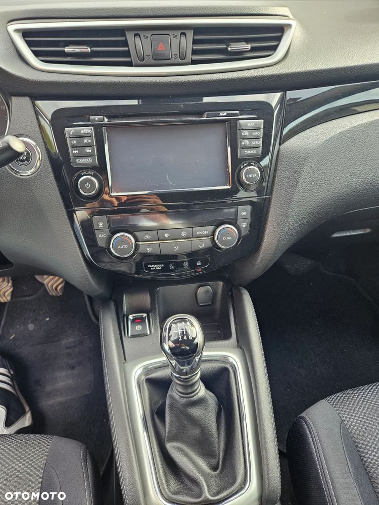 Nissan Qashqai 1.6 DIG-T TEKNA+ - 15