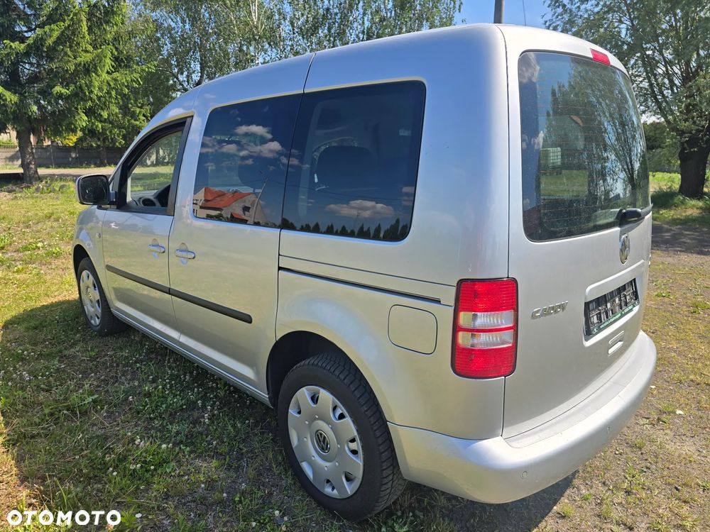 Volkswagen Caddy Trendline DSG - 18
