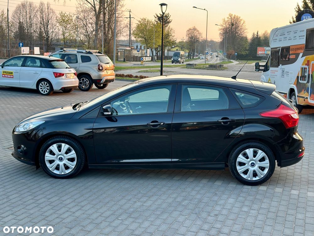 Ford Focus 1.6 TDCi DPF Start-Stopp-System SYNC Edition - 8