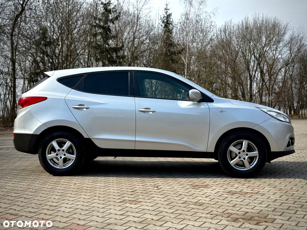 Hyundai ix35 1.6 2WD blue Style - 10