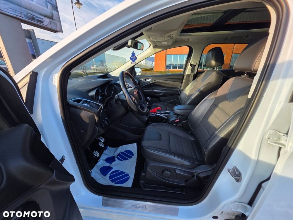 Ford Kuga - 11