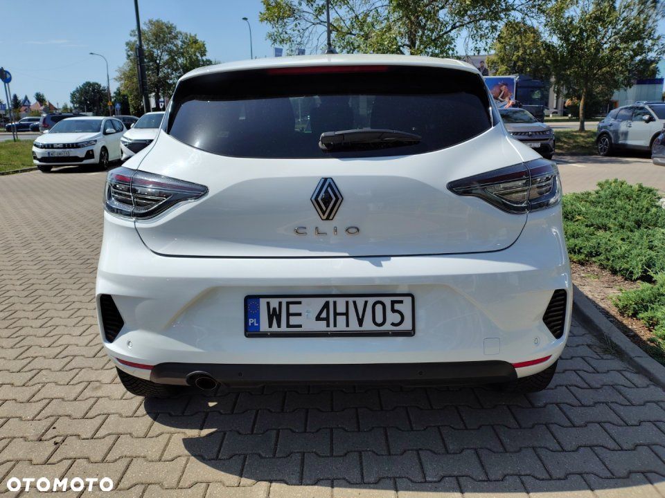 Renault Clio - 16
