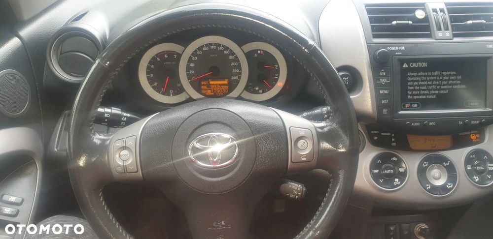 Toyota RAV4 2.2 D-CAT 4x4 Travel - 14