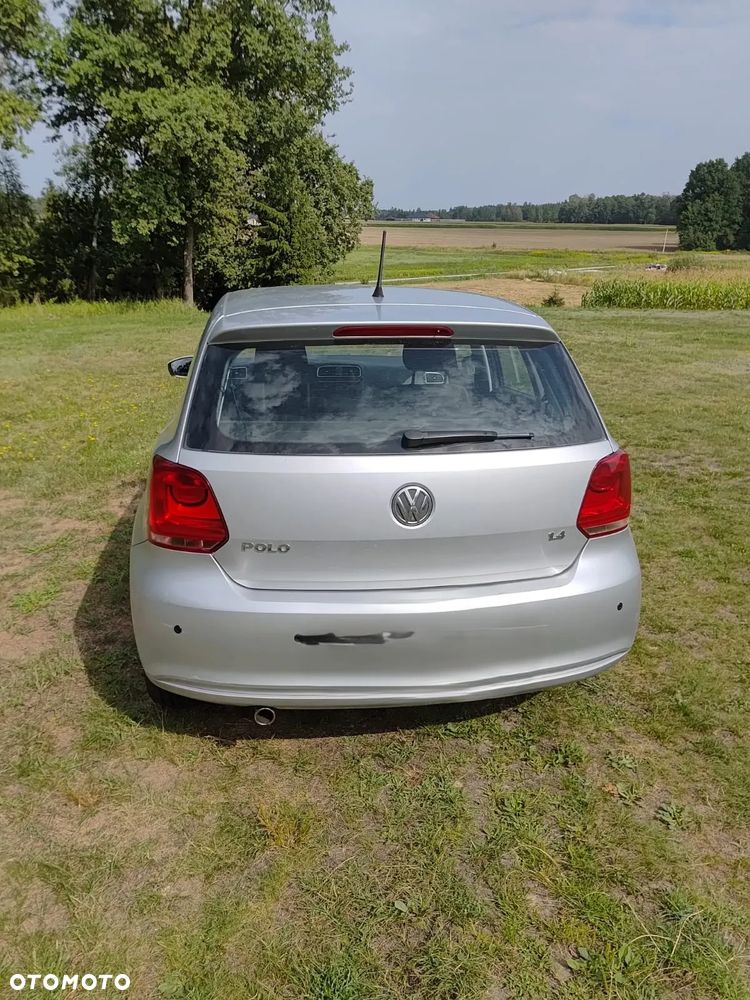 Volkswagen Polo 1.4 16V Comfortline - 4