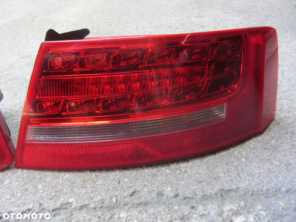AUDI A5 COUPE prawy tył 8T8945096D - 2