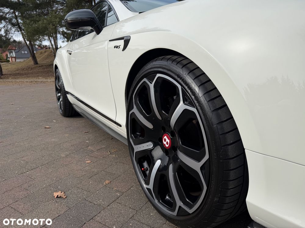 Bentley Continental GT - 12