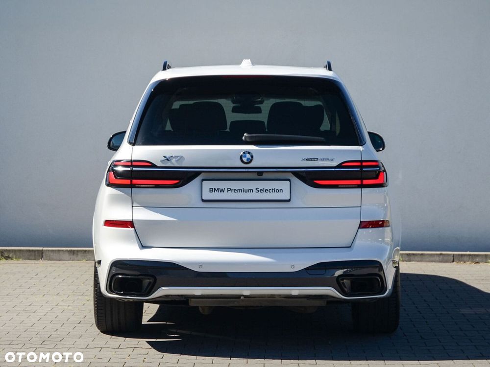 BMW X7 - 11